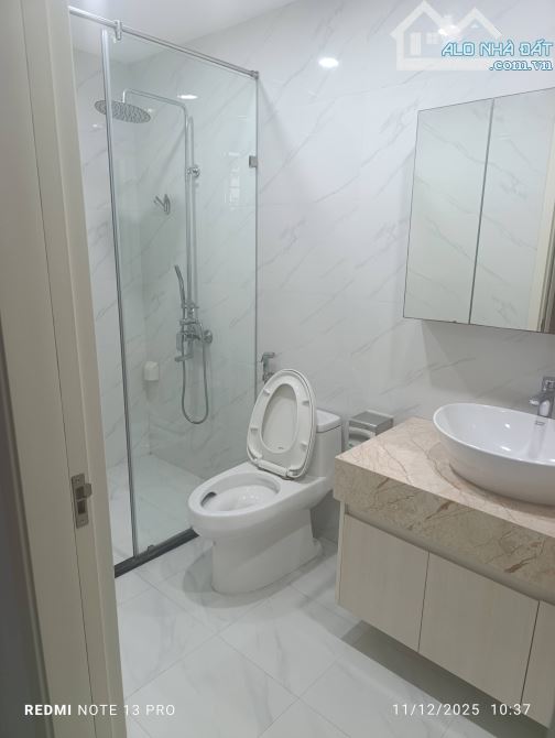 Bán nhà ngõ 38 Phương Mai, DT 65m, 8 tầng, MT 6.5m, giá 24.5 tỷ, ngõ oto.