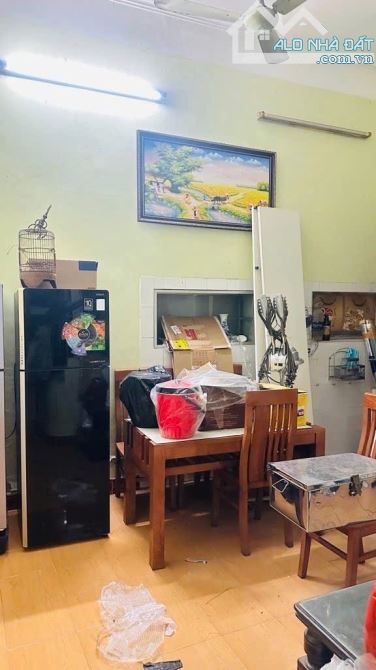 Thuỵ Khuê – Tây Hồ - 64 M2 – 3 Tầng – MT 4.8 M – Giá 14.6 Tỷ.