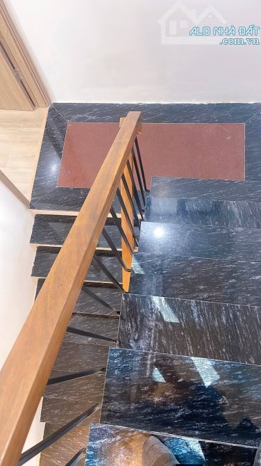 Nhà Đẹp Trường Chinh, Đống Đa 32/35m, 5 tầng, mt 5m, giá 9.18 tỷ.