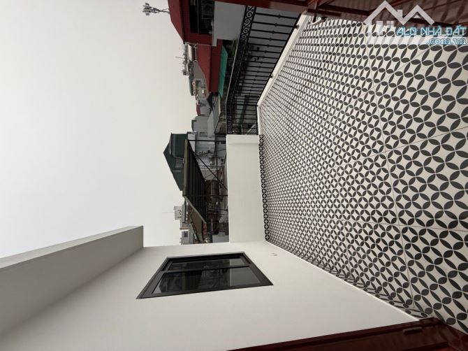 Bán gấp nhà phố Võ Thị Sáu-40m2-5 tầng-3 ngủ-5m rộng-8m dài