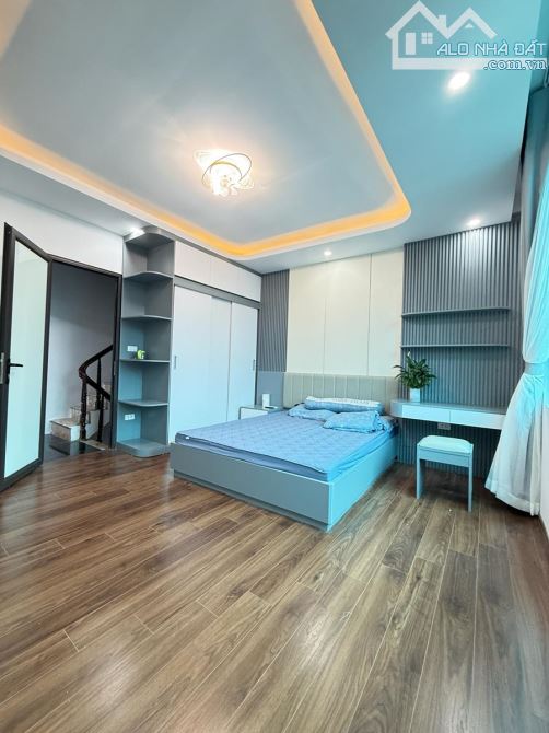 SIÊU PHẨM HAI BÀ TRƯNG 6,7 TỶ 35m 5 TẦNG MT 5m NHÀ MỚI ĐẸP NỘI THẤT XỊN ĐẦY ĐỦ CÔNG NĂNG