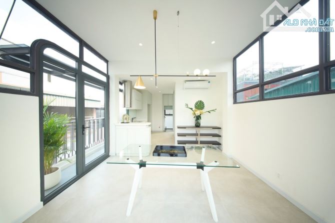 BÁN NHÀ GIẢNG VÕ – SIÊU PHẨM 5 TẦNG THANG MÁY- LÔ GÓC – OTO – CHỈ 15 TỶ