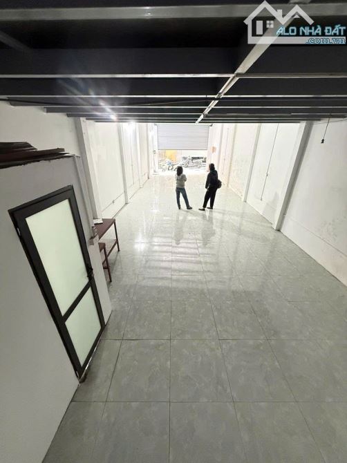 Hàng Hiếm Lĩnh Nam, ô tô vào nhà 82m2 chỉ 12.x tỷ.