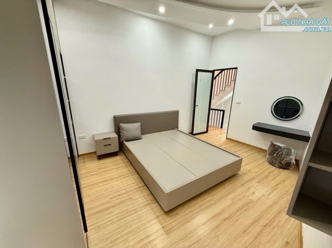 NHÀ ĐỘI CẤN – BA ĐÌNH Nhỉnh 8 tỷ