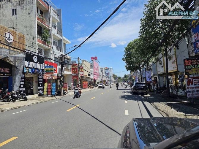 Bán đất mặt tiền đường Phạm Văn Thuận, dt 283 m2, phường Trấn Biên