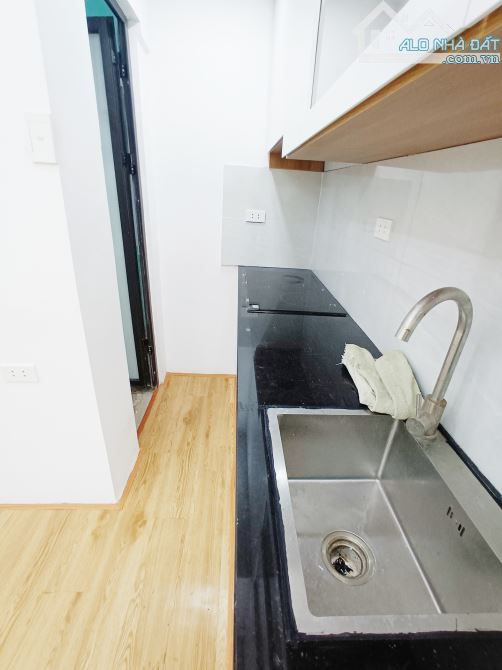 BÁN TẬP THỂ VĂN PHÒNG PHẨM HỒNG HÀ – 50M² | TẦNG 3 | GIÁ 3.25 TỶ |