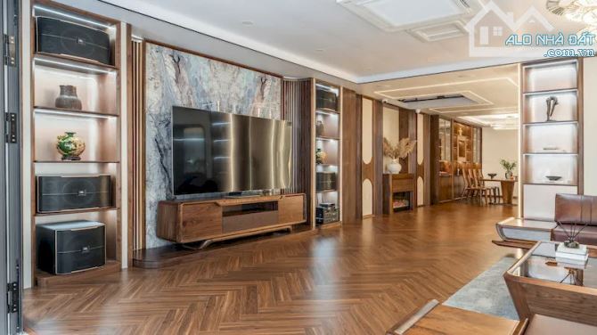 BÁN NHÀ MỚI PHỐ TRỊNH CÔNG SƠN, NGÕ THÔNG THOÁNG, 70M2, GIÁ 13,7 TỶ