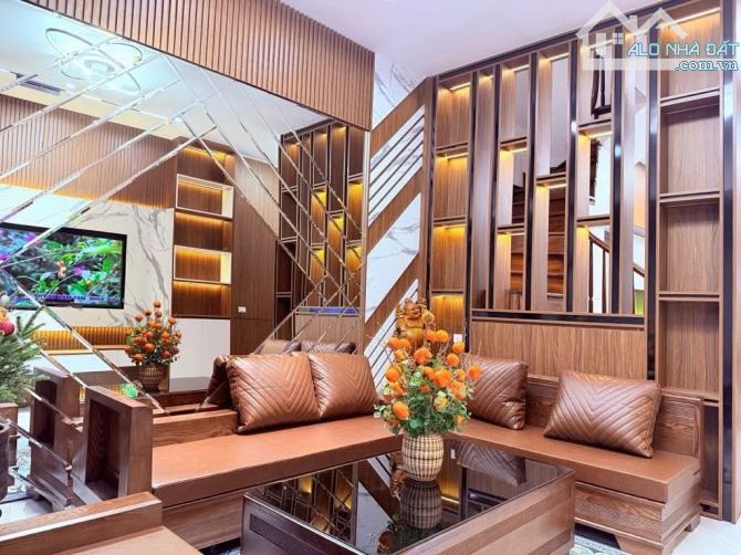 CẦU GIẤY – CÔNG NĂNG ĐỈNH – NHÀ QUÁ ĐẸP – FULL NỘI THẤT – ĐÓN TẾT