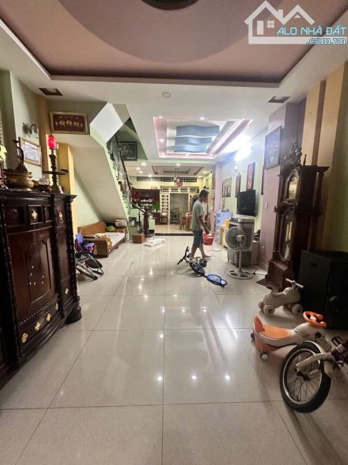 Bán nhà 3 tấm 5x18 KDC Phú Nhuận, Thới An, Lê Thị Riêng. - 1