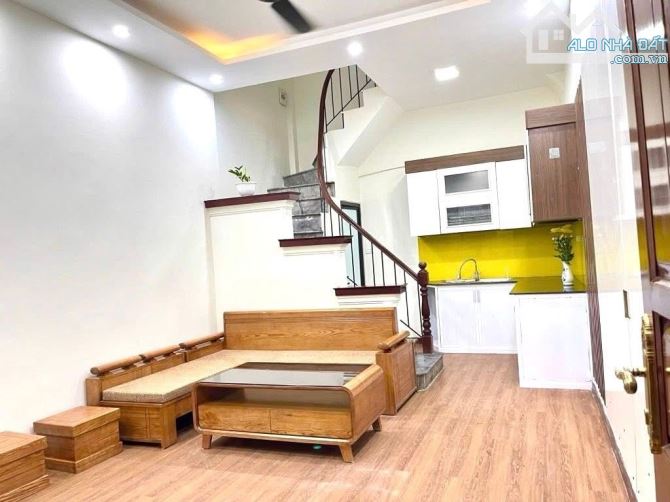 An Dương 5 tầng dân xây thiết kế thông sàn 3 ngủ DT32m ngõ nông, thông thoáng sáng