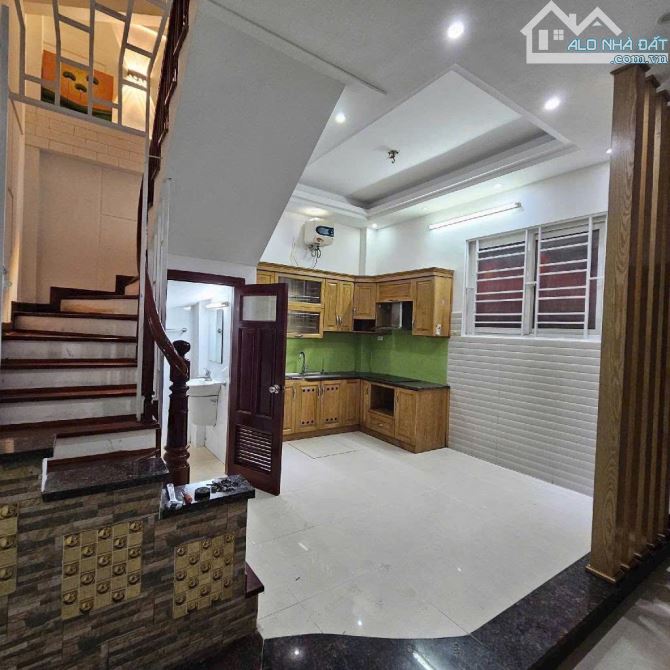 TRUNG TÂM BA_ĐÌNH -5 TẦNG - LÔ GÓC 2 THOÁNG - ÁNH SÁNG NGẬP TRÀN - CHỈ 13 TỶ