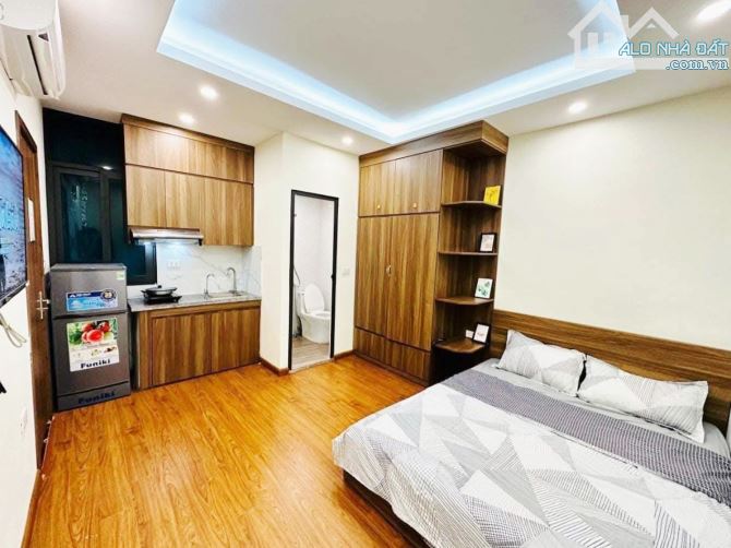 Bán Toà Nhà Dòng Tiền 5 tỷ/năm Võ Chí Công Tây Hồ 180m-76 phòng- Oto