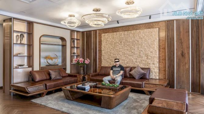 BÁN NHÀ MỚI PHỐ TRỊNH CÔNG SƠN, NGÕ THÔNG THOÁNG, 70M2, GIÁ 13,7 TỶ