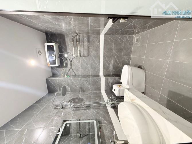 BÁN NHÀ- ĐỘI CẤN- BA ĐÌNH- LÔ GÓC - DT 35M2- 6 TẦNG- GIÁ CHỈ 11.5 TỶ