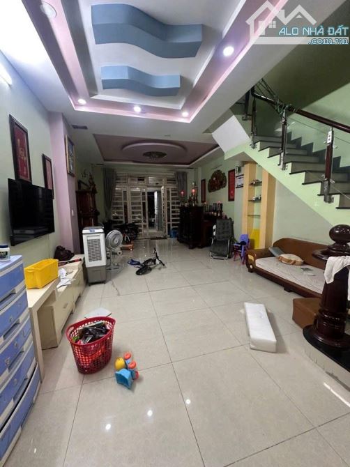 Bán nhà 3 tấm 5x18 KDC Phú Nhuận, Thới An, Lê Thị Riêng. - 2