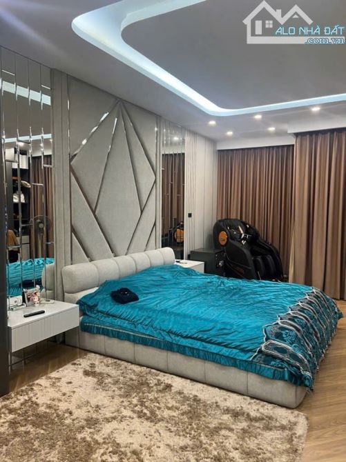 DUY NHẤT - BÁN NHÀ 2 MẶT NGÕ THÔNG LINH LANG - 68M2 - 6 TẦNG THANG MÁY CÓ SÂN - 22 TỶ