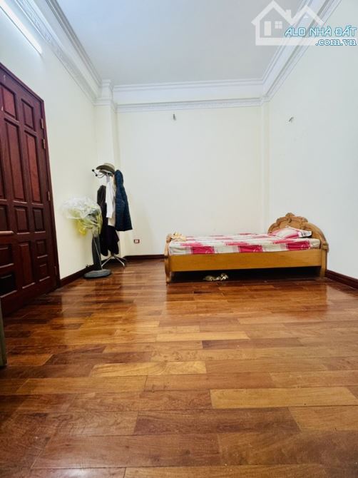 BÁN NHÀ ĐỀN LỪ – HOÀNG MAI | PHÂN LÔ, VỈA HÈ, Ô TÔ TRÁNH – 65M² – 5 TẦNG – GIÁ 28 TỶ