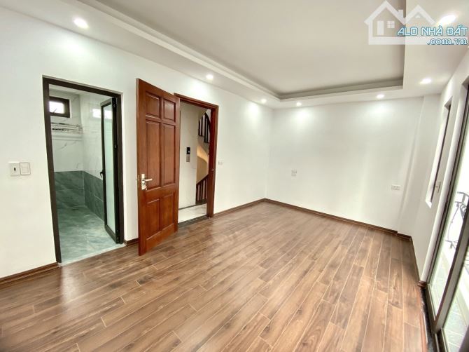 ĐÀO TẤN - 35M2 - XÂY MỚI 5 TẦNG -MT 6M- TIỆN ÍCH BẠT NGÀN - AN SINH ĐỈNH- NHỈNH 7 TỶ