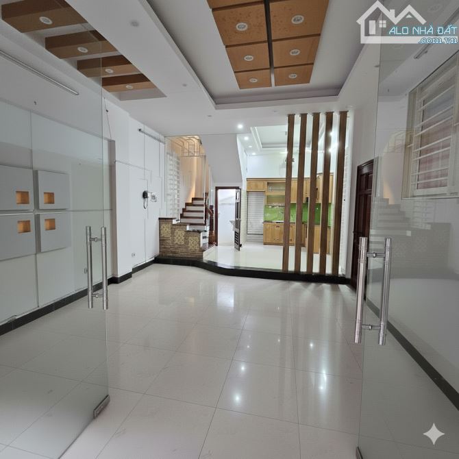 TRUNG TÂM BA_ĐÌNH -5 TẦNG - LÔ GÓC 2 THOÁNG - ÁNH SÁNG NGẬP TRÀN - CHỈ 13 TỶ