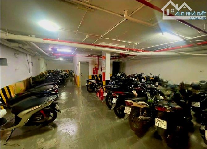 Bán Toà Nhà Dòng Tiền 5 tỷ/năm Võ Chí Công Tây Hồ 180m-76 phòng- Oto