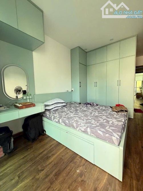 Bán nhà Ngõ Toàn Thắng - khâm Thiên. 9pn vừa ở vừa kinh doanh