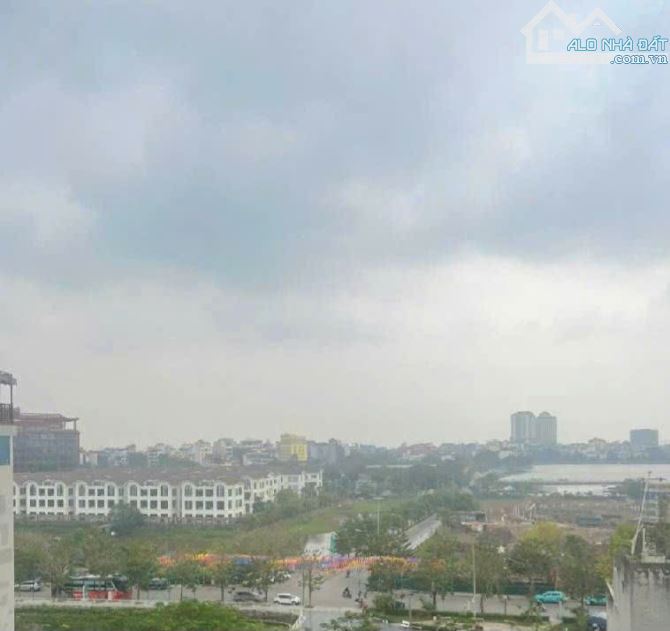 Hiếm, Trịnh Công Sơn, View Hồ Tây Lộng Gió, Mới Kính Koong, Thang Máy, Thông Sàn, 52m, 7T