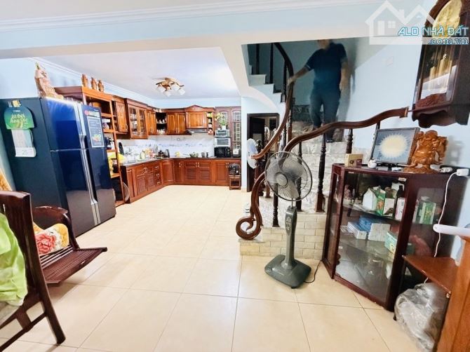 BÁN NHÀ PHỐ LƯƠNG KHÁNH THIỆN - HỒ ĐỀN LỪ - 5M Ô TÔ TRÁNH - DT 57M x 5T. GIÁ BÁN 13.75 TỶ