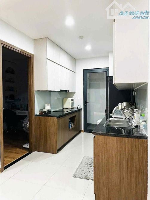 Bán căn hộ Rose Town N01 – 79m² – Ban công view công viên – nhỉnh 6 tỷ