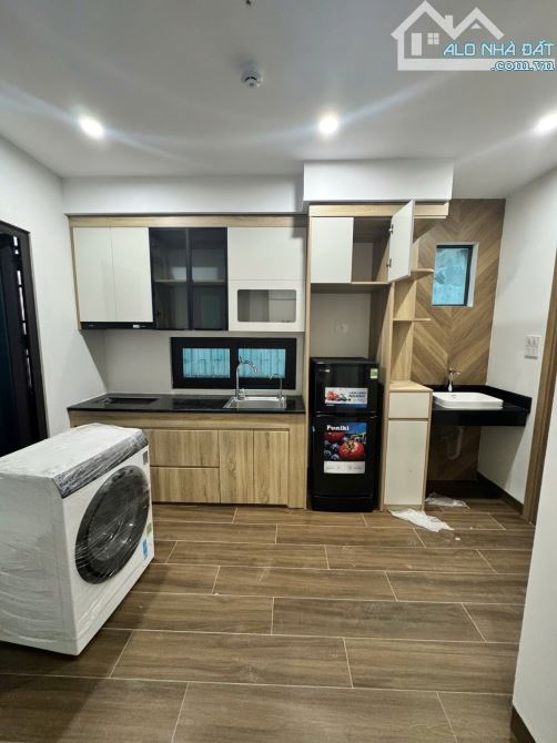 Bán Toà Nhà Dòng Tiền 5 tỷ/năm Võ Chí Công Tây Hồ 180m-76 phòng- Oto