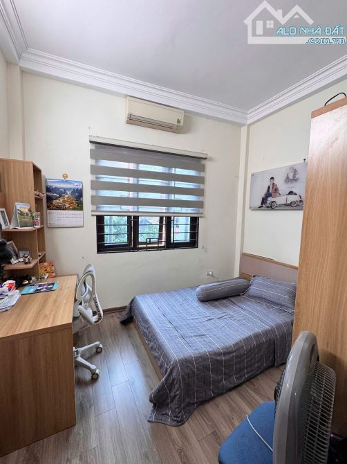 GẤP bán nhà Vĩnh Tuy Hai Bà Trưng - 37m2 - 5 tầng - ô tô đỗ cửa - 15 phút lên Hồ Gươm