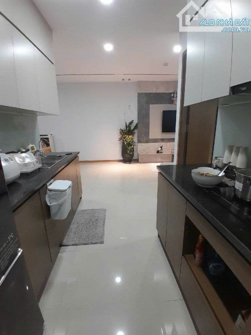 Bán căn hộ Rose Town N01 – 79m² – Ban công view công viên – nhỉnh 6 tỷ