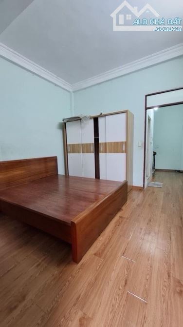 5.34 TỶ – LĨNH NAM – NHÀ 26M² – 3 NGỦ – TRƯỚC NHÀ RỘNG HIẾM CÓ