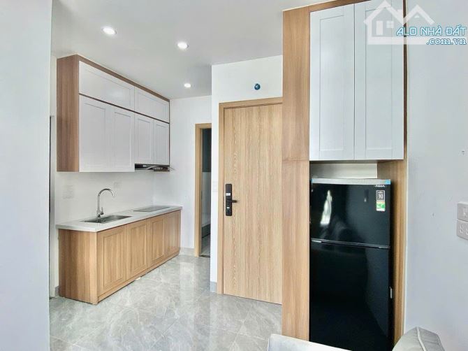 Toà CHDV Yên Hoà, Cầu Giấy, 75m x 7T, MT 10m, 10 căn hộ 2 ngủ 1 khách, dòng tiền 110tr/ th