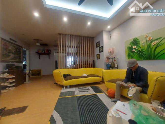 BÁN CĂN HỘ CAO CẤP – SKYLIGHT MINH KHAI -TRUNG TÂM QUẬN HAI BÀ TRƯNG 101M NHỈNH 9 TỶ