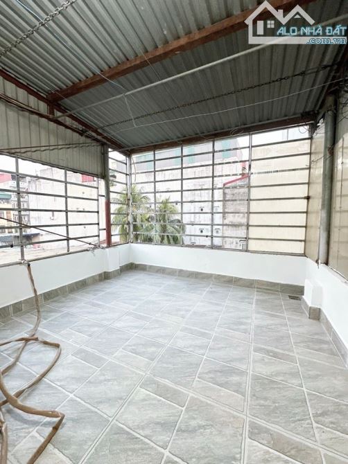 4.14 TỶ – NHÀ LĨNH NAM 35M² – 4 TẦNG – 4 NGỦ – 2 MẶT THOÁNG – FULL NỘI THẤT