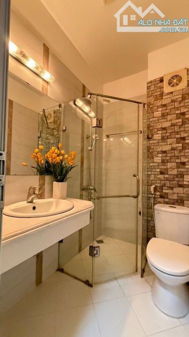 Nhà Đẹp Đón Tết_Đúng 1 Ngoặt 50m Ra Phố Bạch Mai_Tặng Full Nội Thất_48m2 x 5Tầng_Chỉ 7Tỷ2