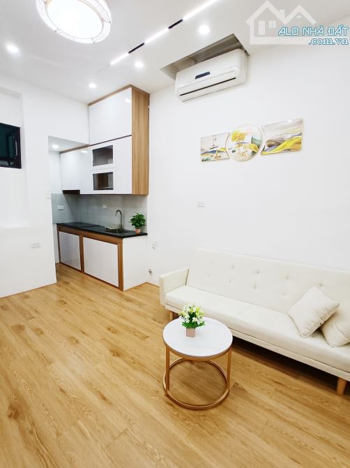 BÁN TẬP THỂ VĂN PHÒNG PHẨM HỒNG HÀ – 50M² | TẦNG 3 | GIÁ 3.25 TỶ |