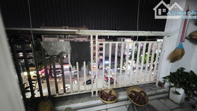 BÁN CĂN HỘ CHUNG CƯ B4 PHỐ PHẠM NGỌC THẠCH, ĐÀO DUY ANH