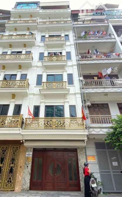 NHÀ ĐẸP, XUÂN THỦY 60M2 - 7 TẦNG THANG MÁY, PHÂN LÔ, GARA ÔTÔ 7 CHỖ, KINH DOANH, ÔTÔ TRÁNH