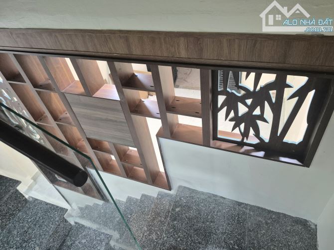 BÁN NHÀ SƠN ĐỒNG 41M Ô TÔ ĐẬU CỬA NHỈNH 7 TY