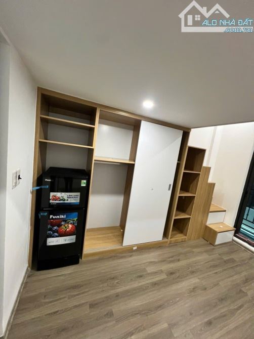 Ngã Tư Sở, Đống Đa - Ccmn 10 phòng thoáng sáng - gần oto - 40m2 giá nhỉnh 10 tỷ