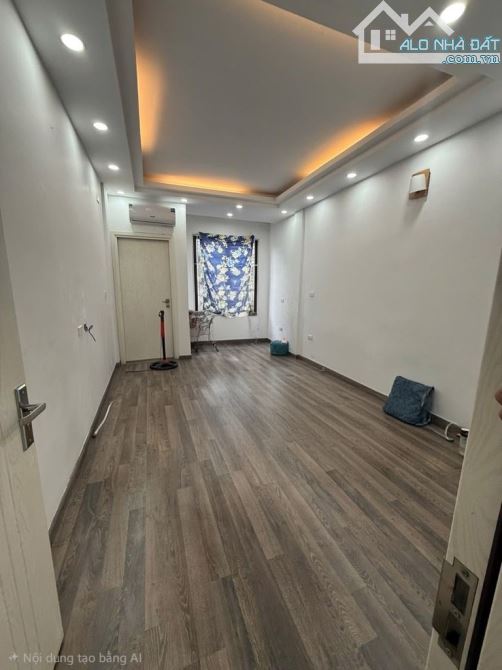 Chủ cần bán gấp , Phố Vip Đầm Trấu Hiếm bán , Kinh Doanh , Vỉa Hè , Ô Tô dừng đỗ tránh nha