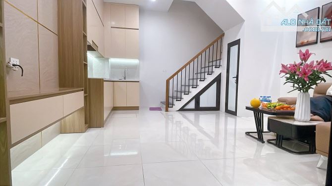 Nhà Đẹp Trường Chinh, Đống Đa 32/35m, 5 tầng, mt 5m, giá 9.18 tỷ.