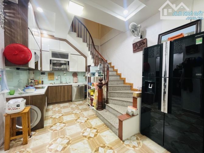 42m x 5t – nhỉnh 8 tỷ | Phố Thái Hà, khu đắt giá hiếm nhà bán