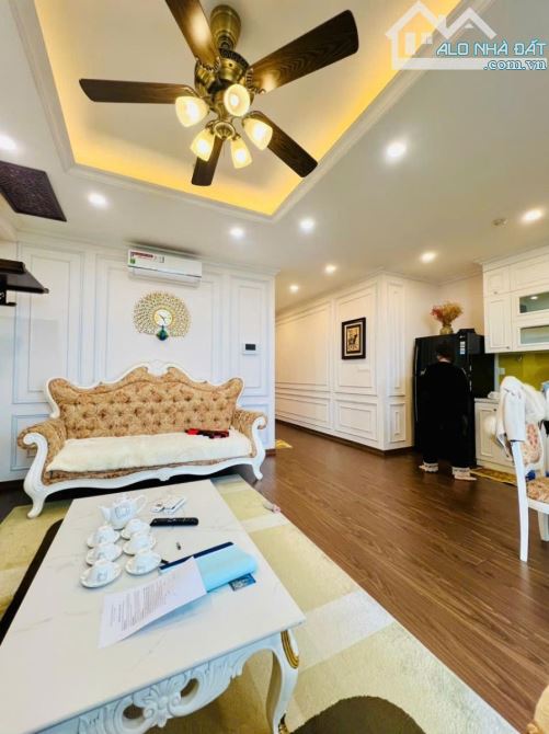 HOT!!! NHÀ ĐẸP TRƯỜNG CHINH – Ô TÔ QUA NHÀ CÁC PHỐ 25M – Ở KINH DOANH ĐỈNH – 41M² 6 TẦNG –