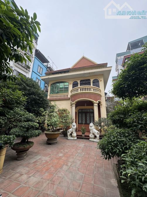 Bán Nhà P/Lô Ô Tô Vương Thừa Vũ Thanh Xuân 310m2-3T MT20m 3 THOÁNG 53,5 Tỷ.