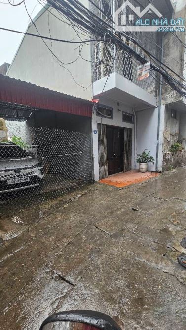 Bán đất phố Nguyễn Khoái 60m², MT 6m, gần ô tô, đầu tư xây nhà sinh lời chỉ 6,3 tỷ