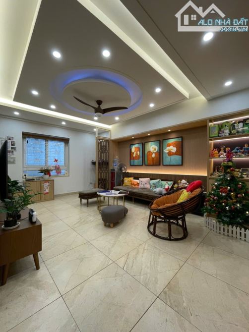 CĂN HỘ CAO CẤP MẶT PHỐ TÂY SƠN, HIẾM VÀ RẤT HIẾM .