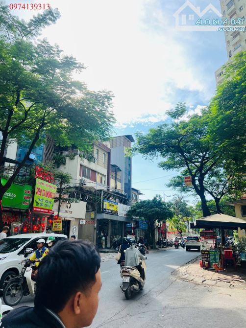 Siêu tòa Trung Kính lô góc 80m2*8T thang máy 22P sát Vành đai 2.5 doanh thu 130tr/th