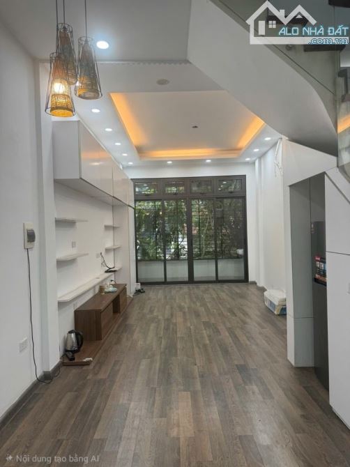 Chủ cần bán gấp , Phố Vip Đầm Trấu Hiếm bán , Kinh Doanh , Vỉa Hè , Ô Tô dừng đỗ tránh nha